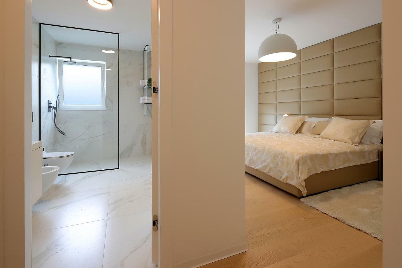 Stylish Apartment 100 M From The Beach โอปาติยา ภายนอก รูปภาพ